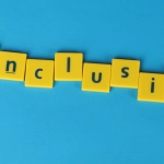 Анализ игрового дизайна слота The Dog House механики интерфейс